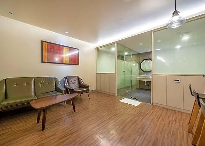 Otel Yeoksam Lin Seul