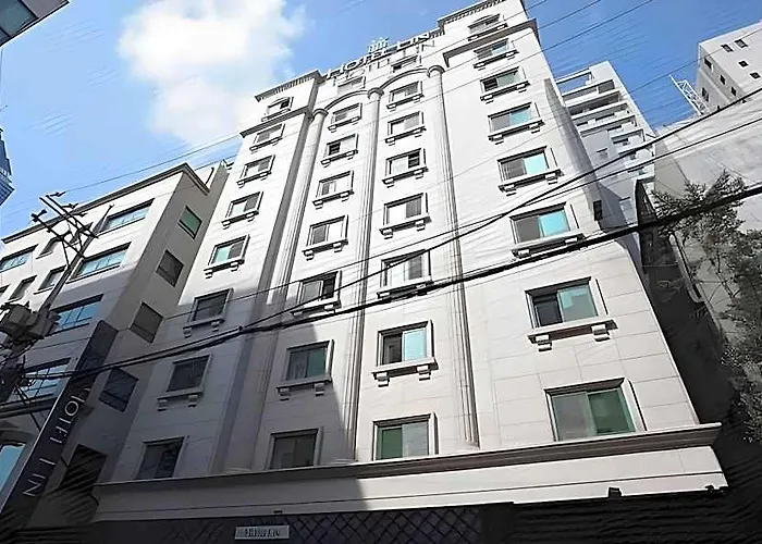 Yeoksam Lin Otel