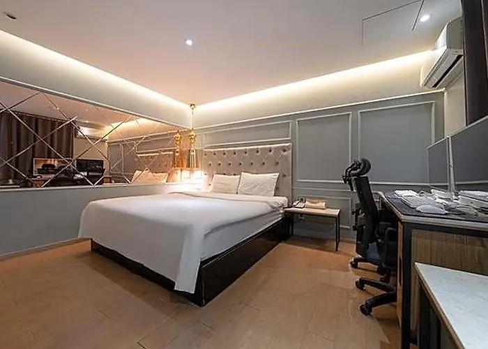 Otel Yeoksam Lin Seul